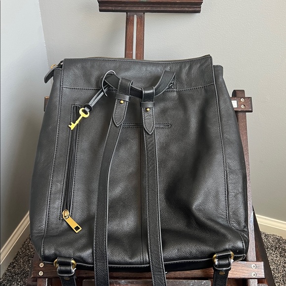Fossil Elina Large Backpack in Black - Picture 2 of 8